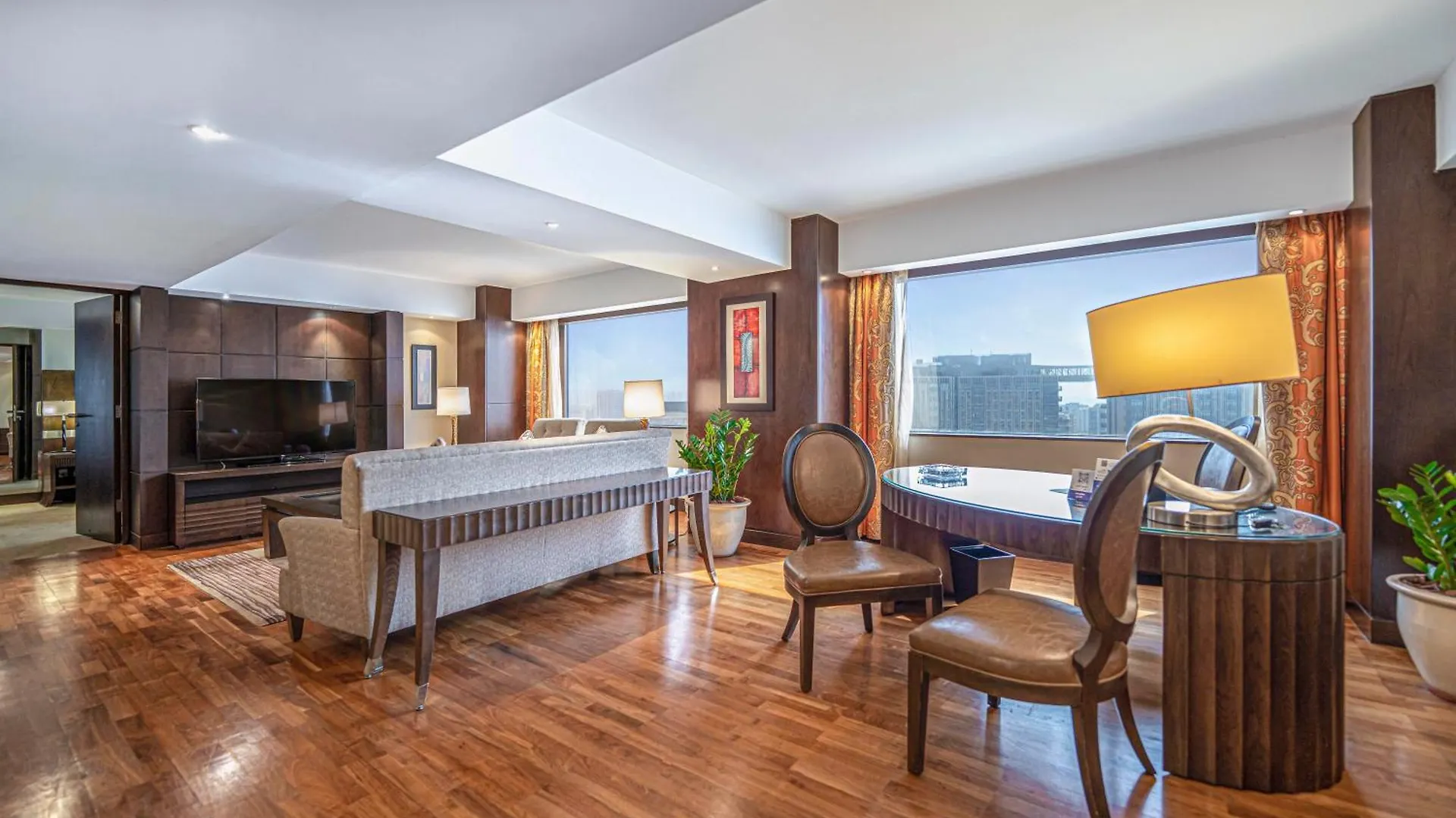 Hyatt Regency Dubai - Corniche Hotell
