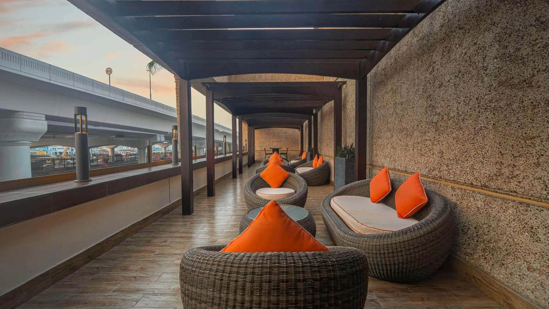 Hyatt Regency Dubai - Corniche Hotell 5*,  Förenade Arabemiraten